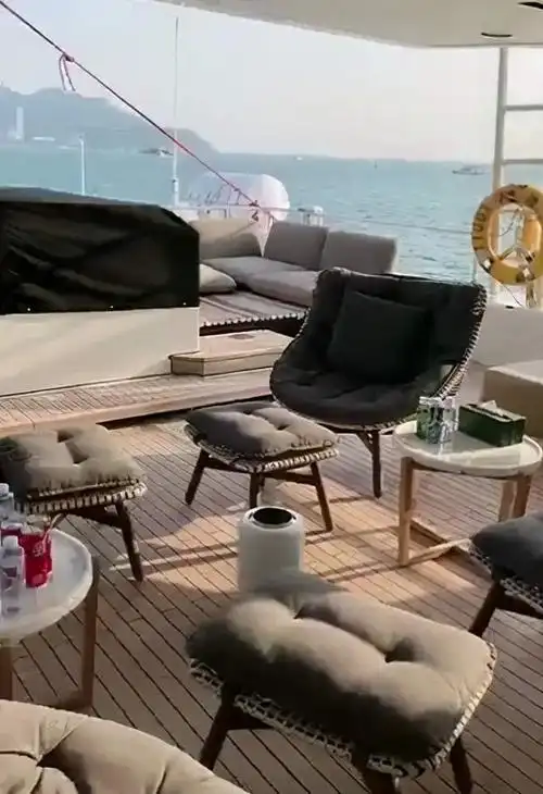 杨子和妈妈互动豪宅装修尽显奢华黄圣依真是嫁入了豪门