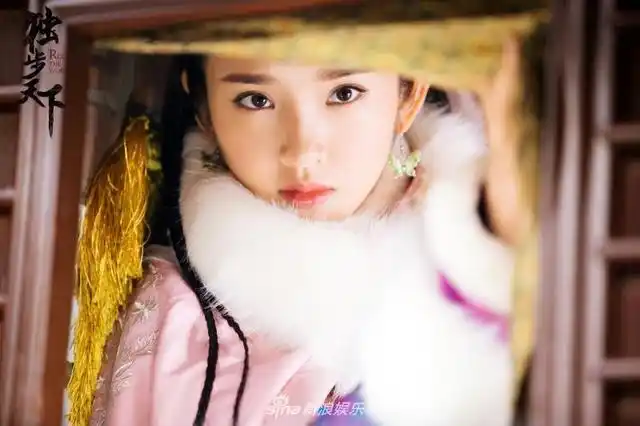 《独步天下》唐艺昕剧照_新浪图片