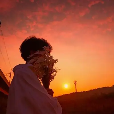 男头の时光很匆忙 别错过落日与夕阳_微信头像_我要个性网