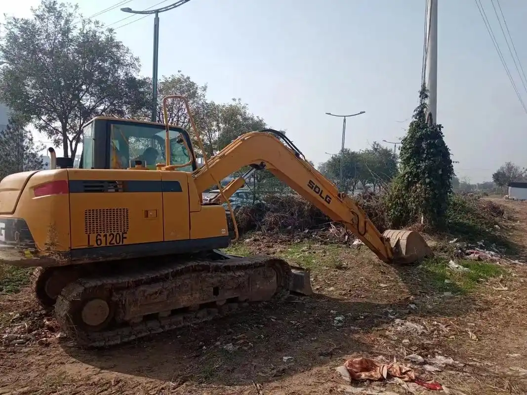 18年临工90挖掘机,工作490 - 抖音