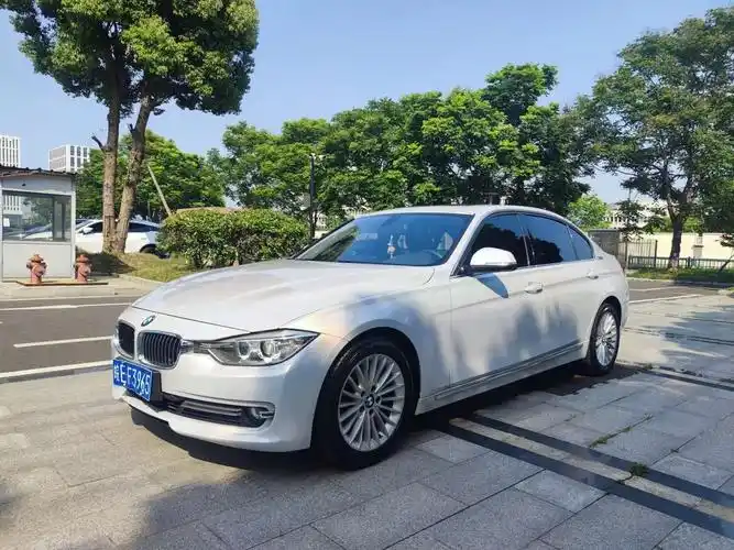 宝马3系豪华设计套装只要12万!