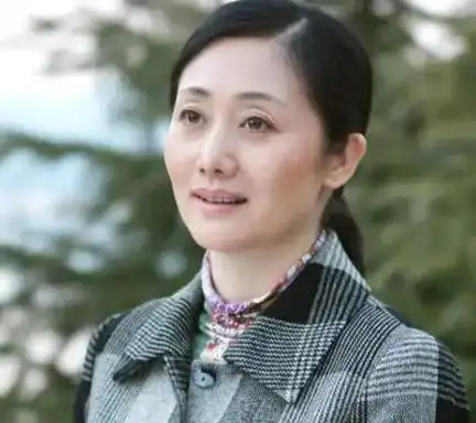 演员娟子:凭"令妃"大火,出道多年零绯闻,如今家庭幸福美满