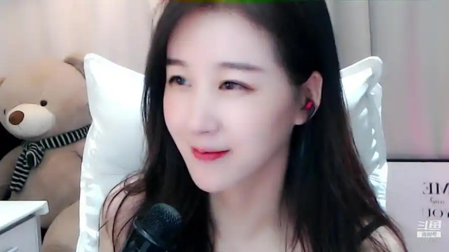 珊儿兔兔兔直播录像2019-09-20 22时44分--22时55分 兔兔:跳舞主播