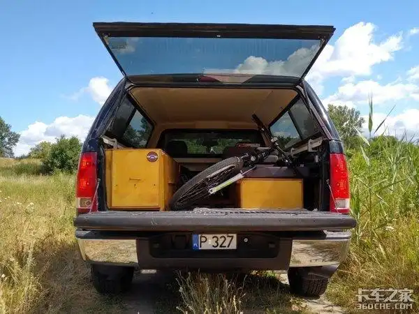 皮卡改房车 货箱秒变单人床 看完我酸了