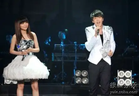 李炜刘惜君"接棒"成新"金童玉女"-搜狐娱乐