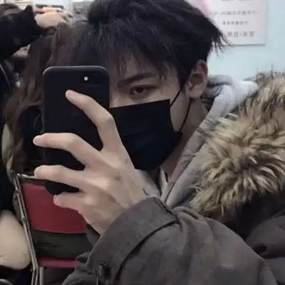 戴口罩控男生头像男生帅气冷酷真人戴口罩头像