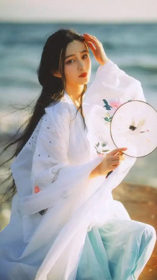 精美壁纸:意境非常唯美的汉服美图!犹如人间仙女