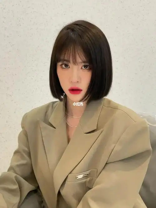 短发发型气质短发韩式短发显脸小短发