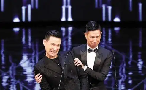 梁家辉和张学友变身表情包