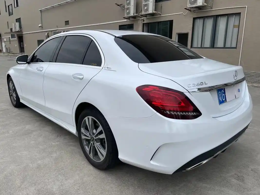 梅赛德斯奔驰c200 粤g户 债权转让2020年4月新款奔驰c200l加长版1.