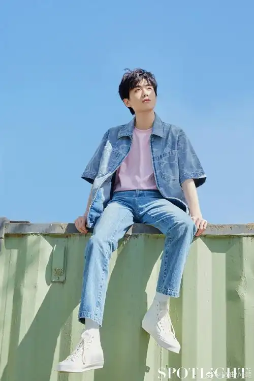 魏宏宇why[超话]##魏宏宇的八一二号小星. 来自奶油小魏_ - 微博