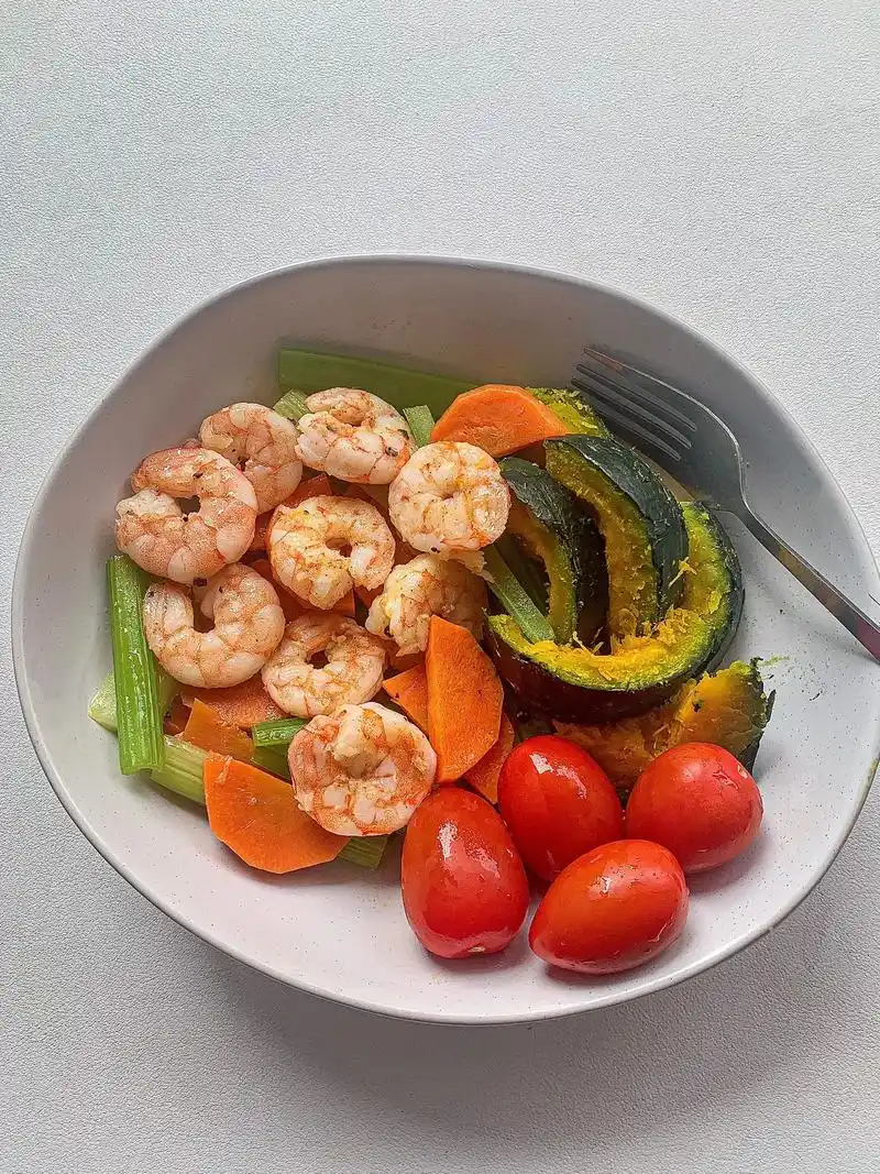 快乐减脂餐|营养掉秤6015时蔬虾仁减脂餐9809来分享清爽减脂