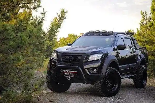 日产纳瓦拉改装泰国原装进口profenderpfd博奋德减震器