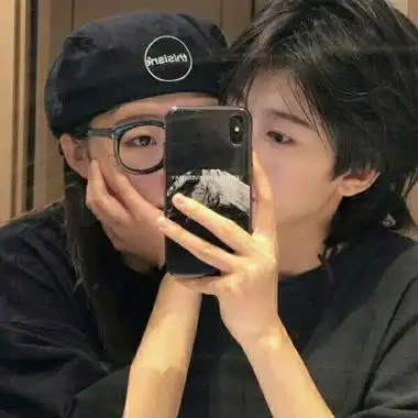 真人情侣头像甜甜的那种两张图片