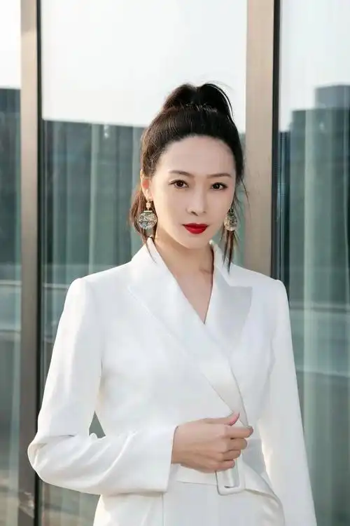 曲栅栅和黄海波,曲栅栅与黄海波近照(《狂飙》后程程曲栅栅首次哽咽