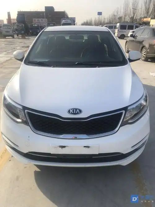 15年起亚k2.私家一手车.极品车况.原版原漆.真皮座椅大屏导航.