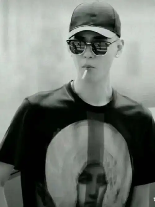 帅帅气气张云雷