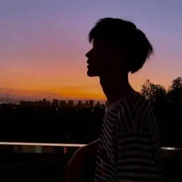 好看的男生头像黑白霸气2020 择其所爱爱其所择