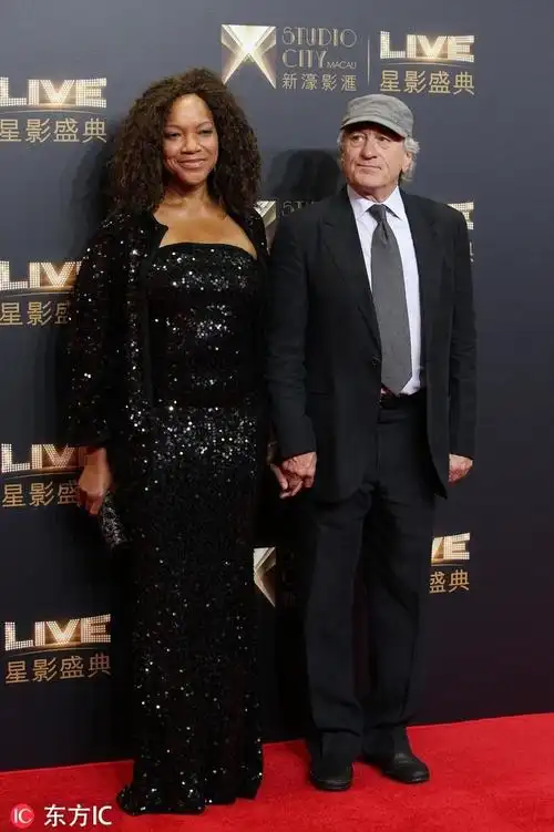 75岁罗伯特·德尼罗和妻子分居 21年婚姻陷入危机