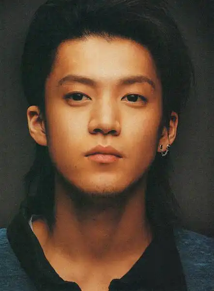 p>小栗旬 i>(おぐり しゅん,oguri shun) /i>,1982年12月26日出生于