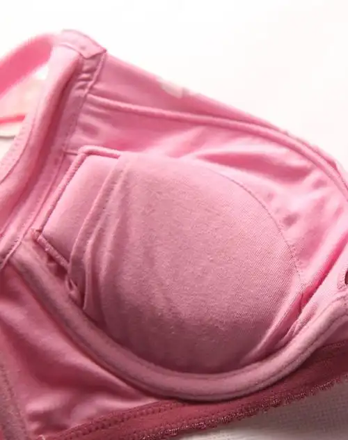 女款樱粉色中厚模杯调整文胸