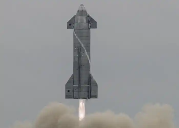 spacex 发射火箭