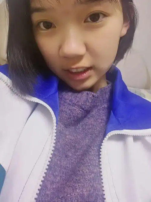 初中的自拍照