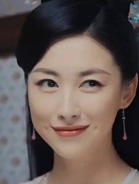 古装女神朱珠,这种美而自知的自信,气质是由内而外散发出来的!-度小视