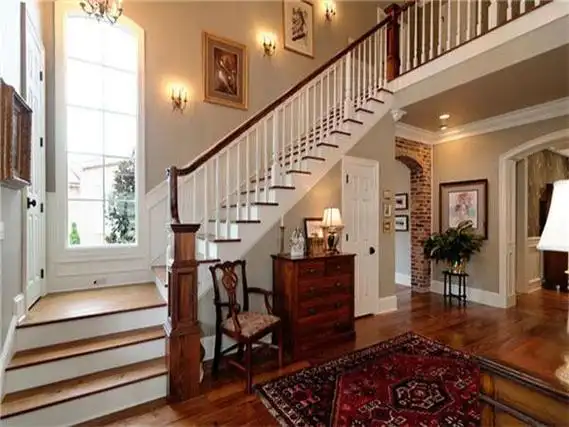 客厅楼梯的风水之道