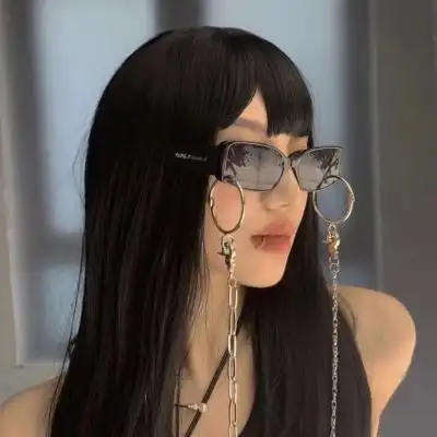 2021最火的欧美头像女霸气图片 很火爆_女生头像_美头网