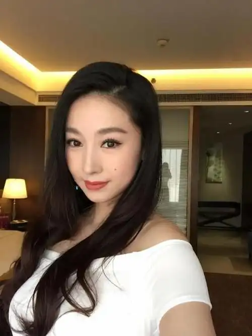 > 樊少皇个人资料简介-最新动态-face明星库