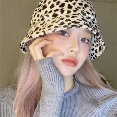 qq酷拽霸气女生头像高冷黑暗系小姐姐