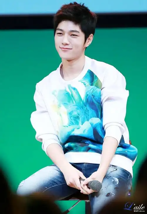 【金明洙】可爱呆萌阳光少年的l