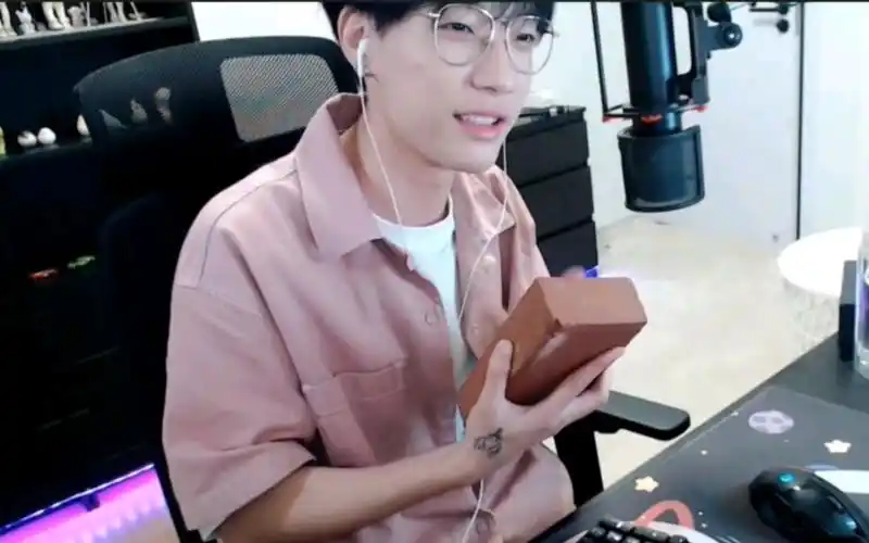 【直播回放/主播蛋白】[2021/8/3]五周年地图/祝福视频 直播实录_哔哩