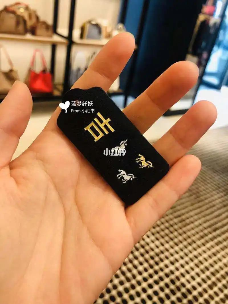 coach专柜包包免费刻字diy