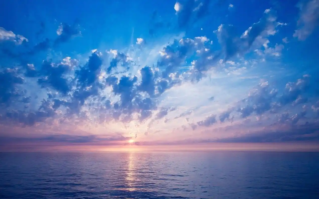 唯美蓝色天空风景图片桌面壁纸高清大图预览1920x1200_风景壁纸下载