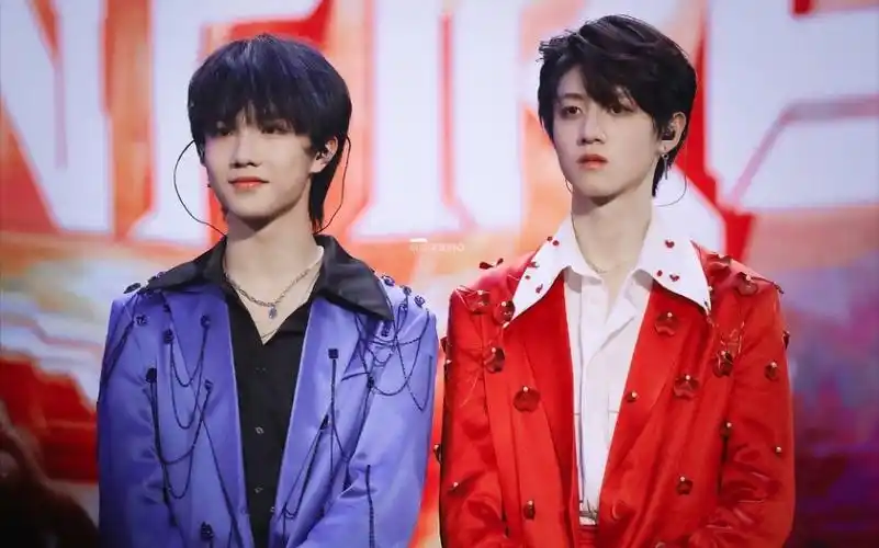 【苏朱 朱苏】《特务j》"全 记 录"