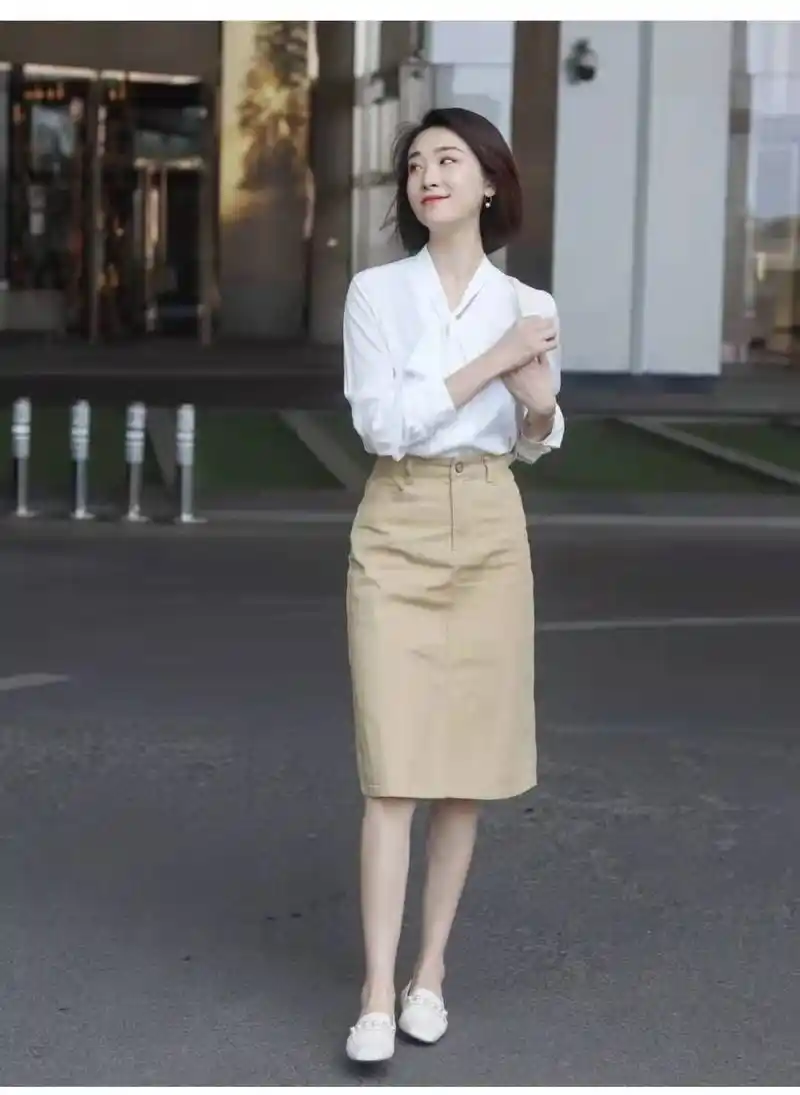 衬衫配什么裙子穿好看