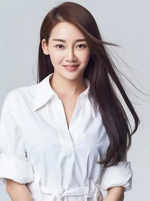 六月的秘密演员表-潜力明星代言人物介绍-电影-电视剧-梦之星