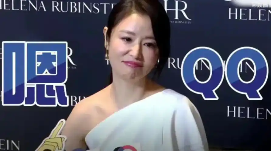 林心如分享母女温馨日常,庆祝和霍建华婚礼8周年纪念日,好幸福