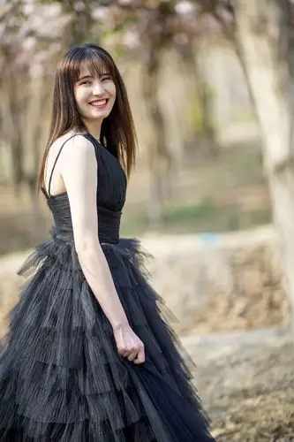 新疆姑娘阿依古丽