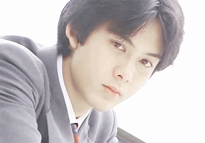 《情书》今日重映,"世纪末的美少年"柏原崇,颜值到底多抗打?