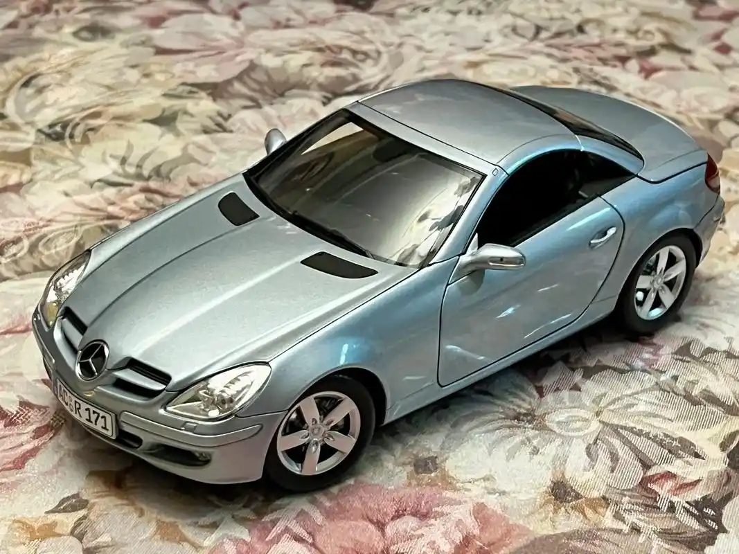 迷你切奔驰slk.奔驰slk r171汽车模型1 18,迷你 - 抖音