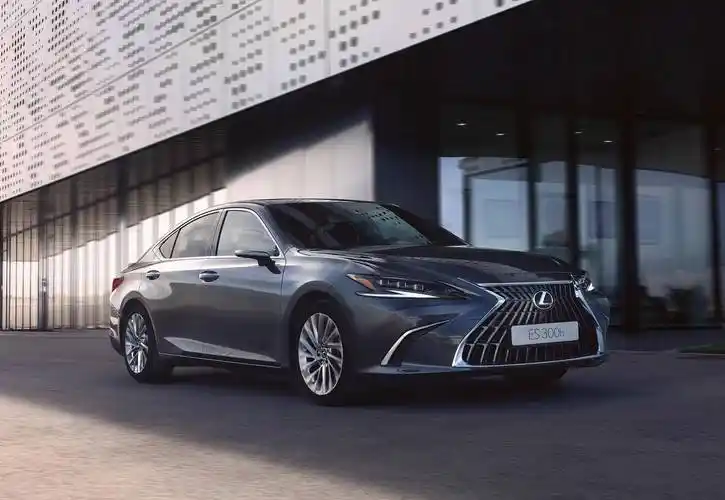 雷克萨斯es竟然25万了,月销量有希望达到1万台?_搜狐汽车_搜狐网