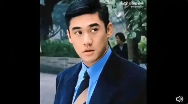 演李小龙走红!57岁「女神收割始祖」吴大维被巧遇…近照掀讨论