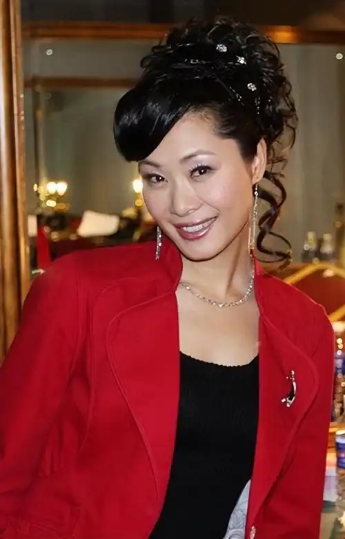 于文华摊牌了 承认和朱之文有特殊关系 原来我们一直