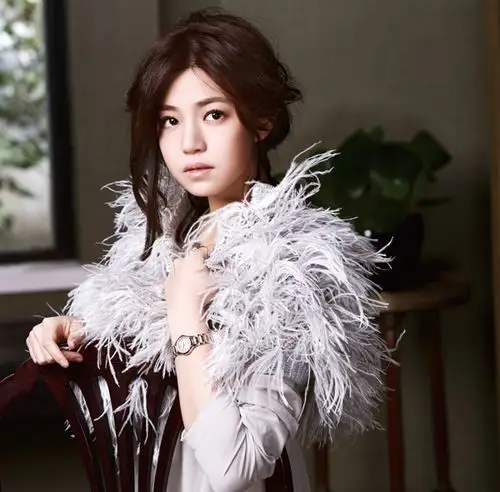 陈妍希:做自己 只需无畏前行