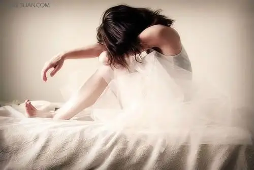 你和我说的理由在我这里永远都不能成立,我知你心已变,真所谓:痴心