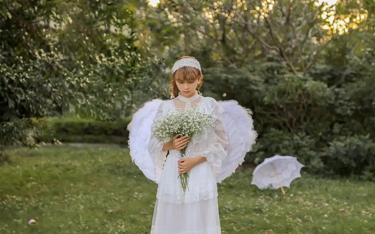 甜美仙气美女唯美高清桌面壁纸