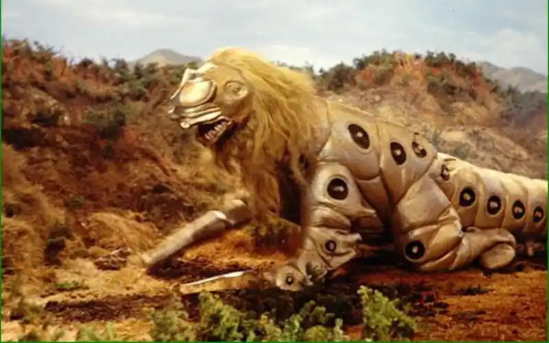 一口气看完赛文奥特曼里的猛毒怪兽加布拉的全部能力!